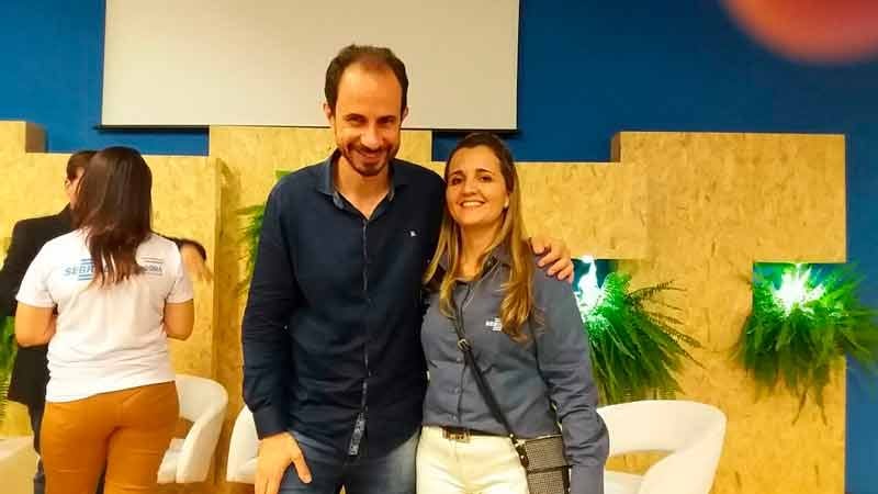 Palestrante Daniel Bizon com Sylvia Pinheiro do SEBRAE RO Palestrante Daniel Bizon com Sylvia Pinheiro do SEBRAE RO