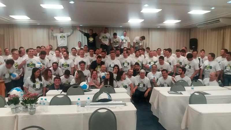 Representantes da Superbac depois da palestra motivacional com Daniel Bizon