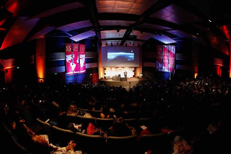 Público assiste a palestra de Daniel Bizon no evento Brands Público assiste a palestra de Daniel Bizon no evento Brands